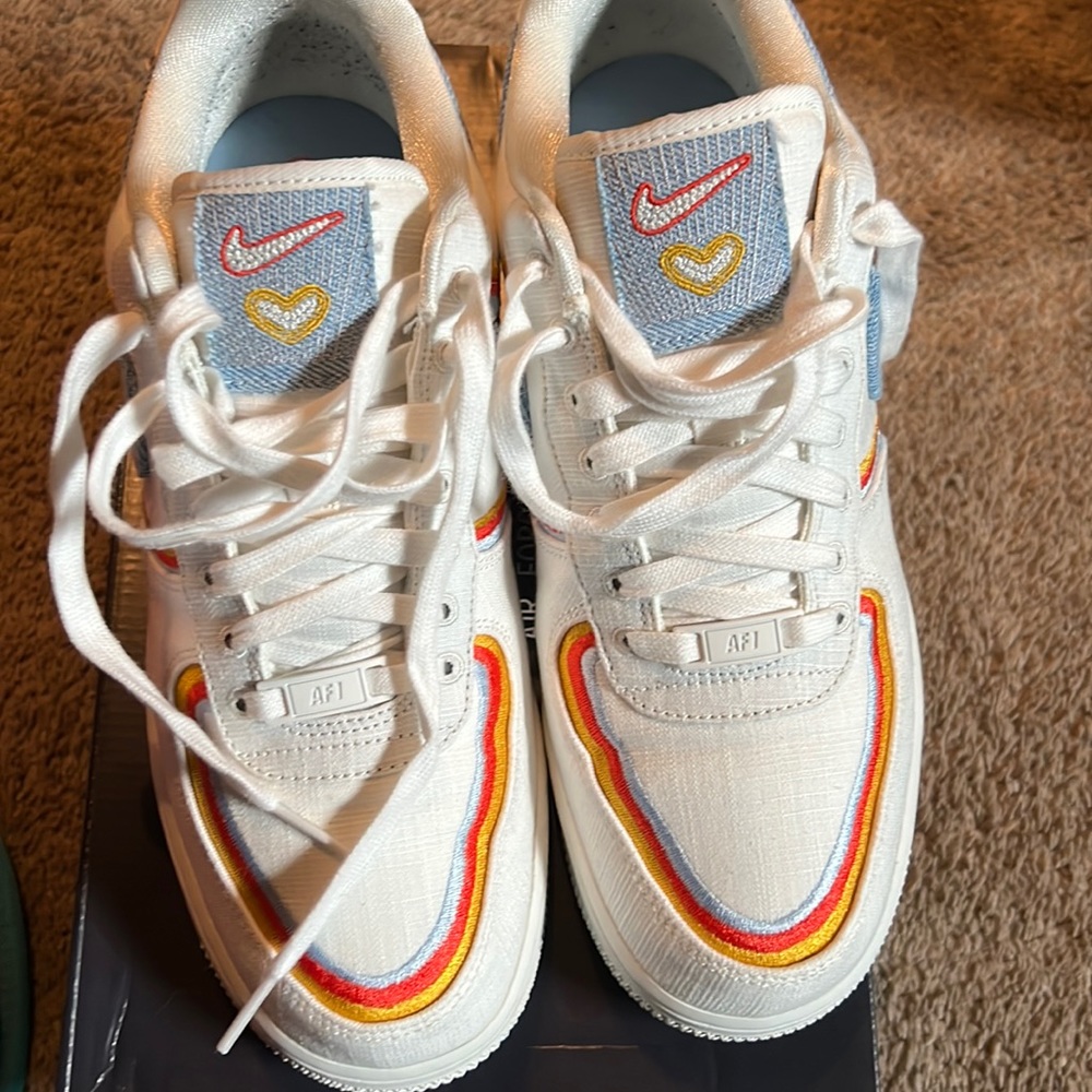 Nike Air Force 1